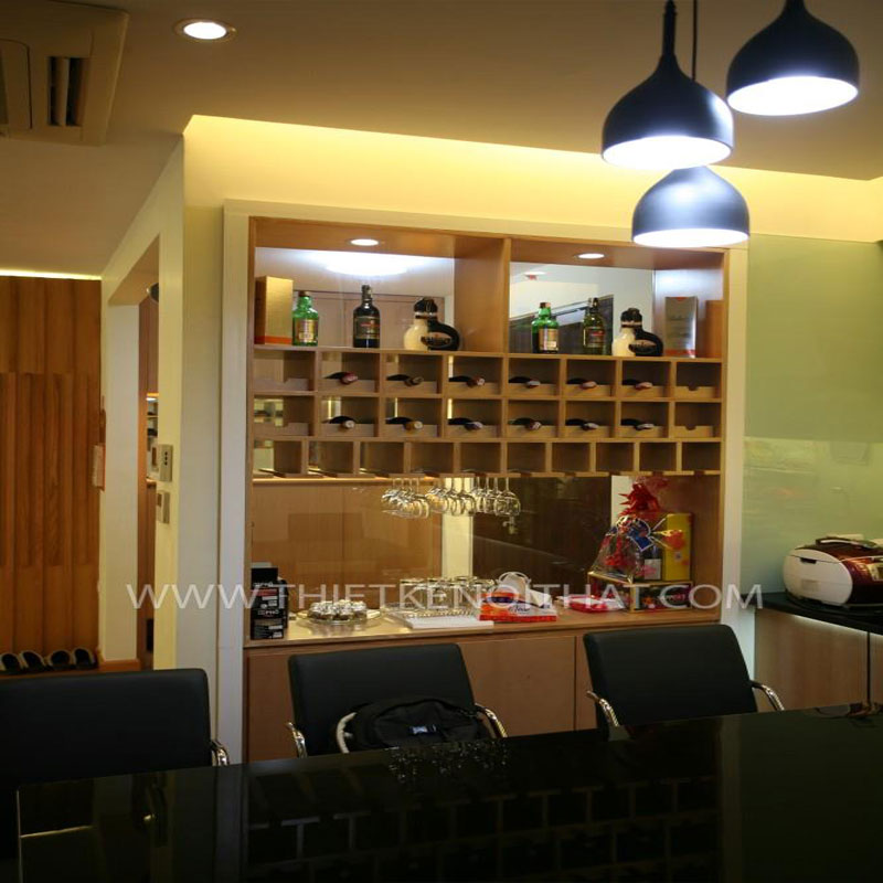 kệ rượu trang trí-krtt025 ke-ruou-trang-tri